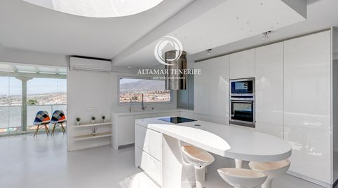 Foto 4 de Apartamento en venta en San Eugenio Alto, Adeje