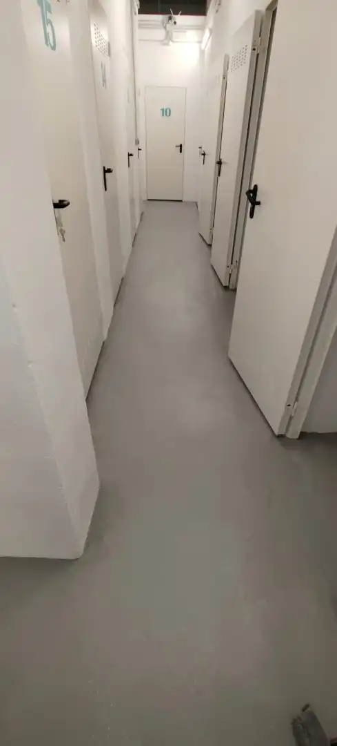 Storage room for sale in Valencia