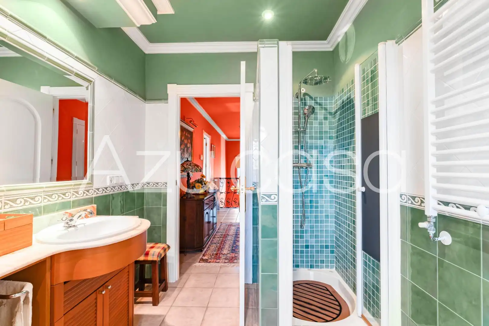 Bany de Casa o xalet en venda en Alicante / Alacant amb Aire condicionat, Jardí privat i Terrassa