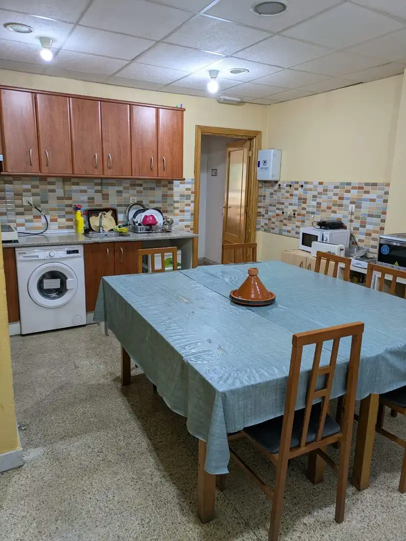 Estudio de alquiler en Calle Calle Melchor Almagro, Centro - Sagrario