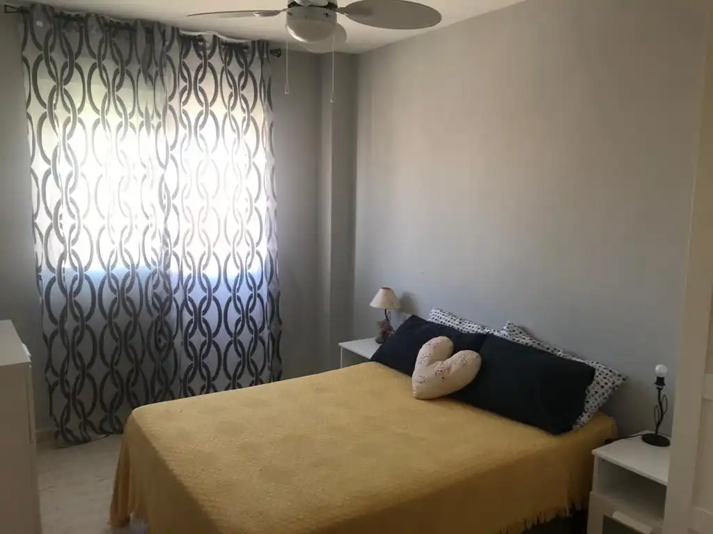 Apartament de lloguer a Avinguda de Castelló, Casco Urbano