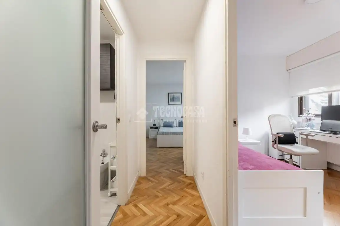 Wohnung zum Verkauf in Las Rozas de Madrid mit Klimaanlage, Heizung und Terrasse