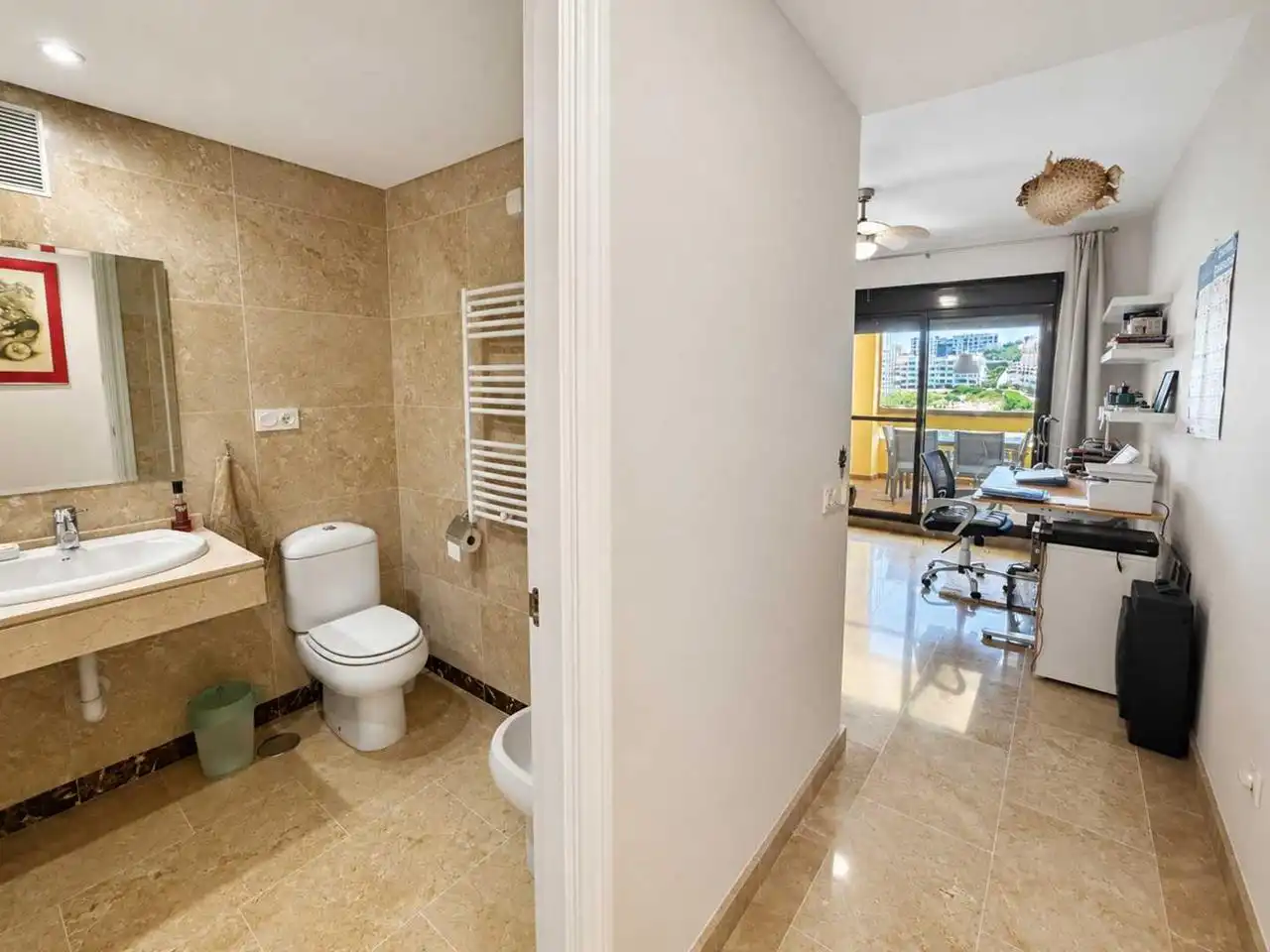 Baño de Apartamento en venta en Manilva con Aire acondicionado, Calefacción y Terraza