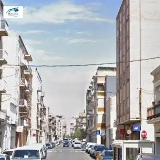 Pis amb ascensor en venda a Calle CORTS CATALANES, imagen 2