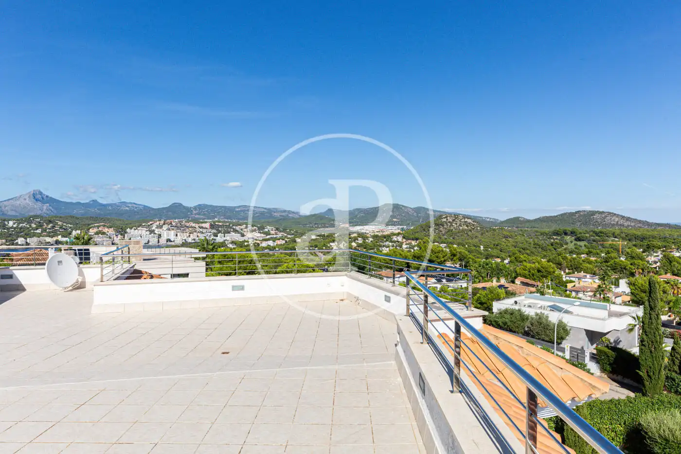 Vista exterior de Piso de alquiler en Calvià con Aire acondicionado, Calefacción y Jardín privado