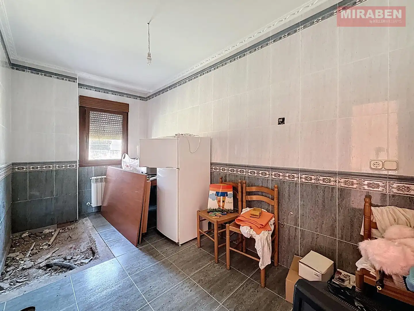 Cuina de Casa o xalet en venda en Dodro amb Calefacció, Jardí privat i Terrassa
