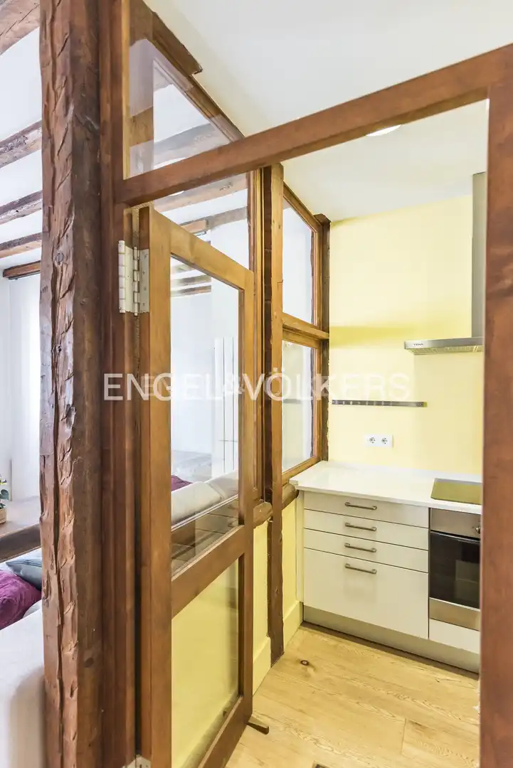 Attic for rent in Madrid  with Air Conditioner, Heating and Parquet flooring