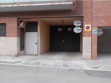 Parking with lift for sale in C/ Cristofol Colom
