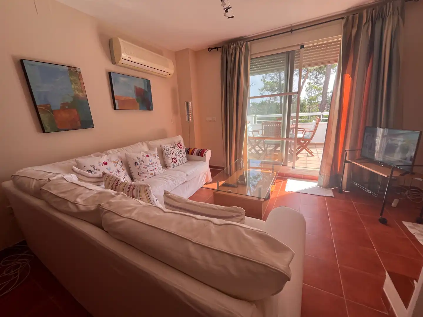 Sala d'estar de Dúplex en venda en Islantilla amb Aire condicionat, Terrassa i Moblat