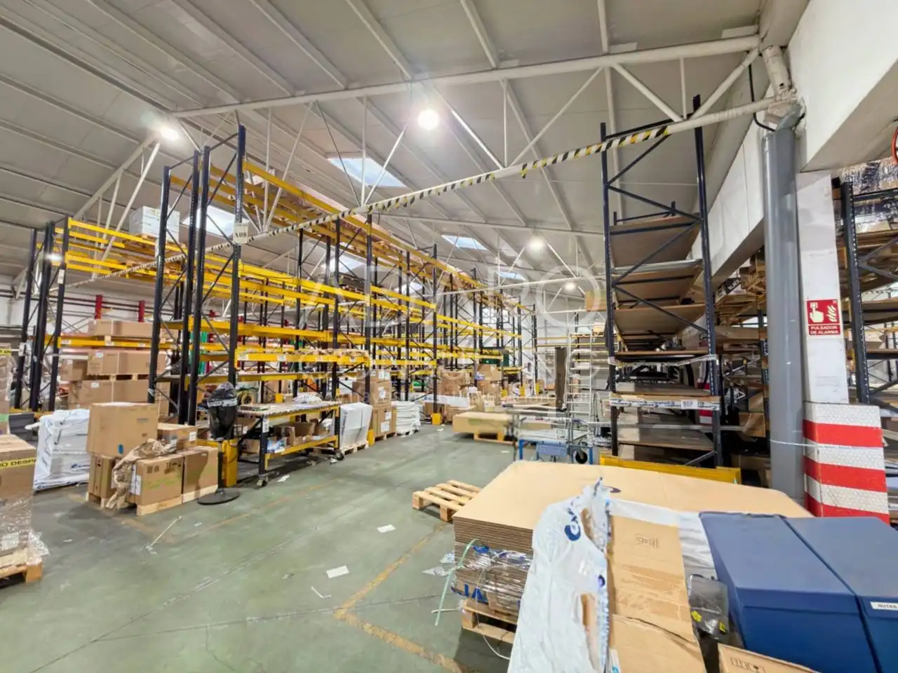 Nau industrial en venda en Torrejón de Ardoz