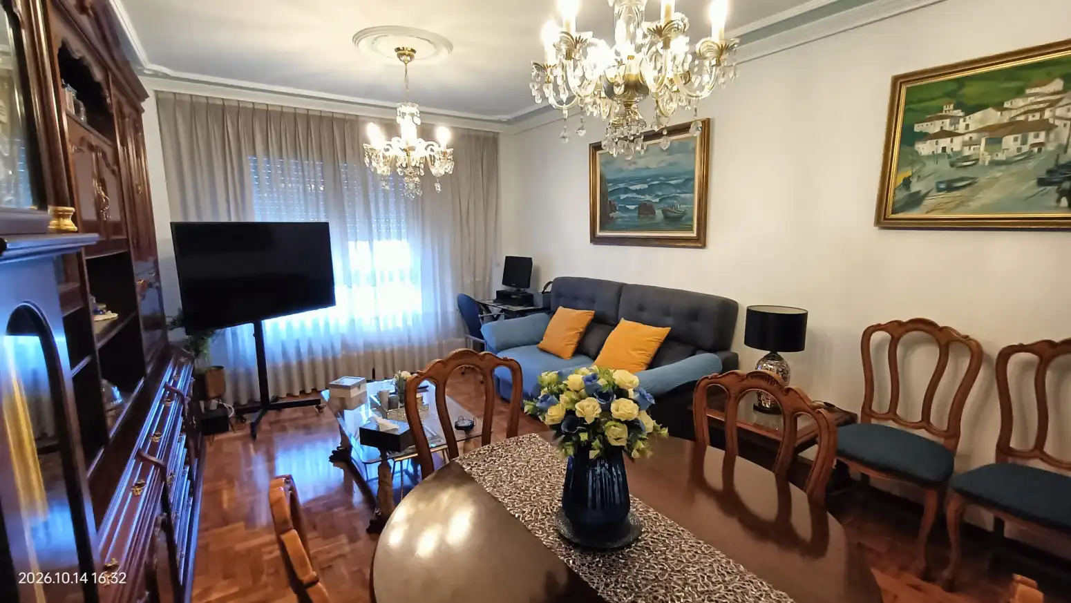 Sala de estar de Piso en venta en Avilés con Calefacción, Jardín privado y Terraza