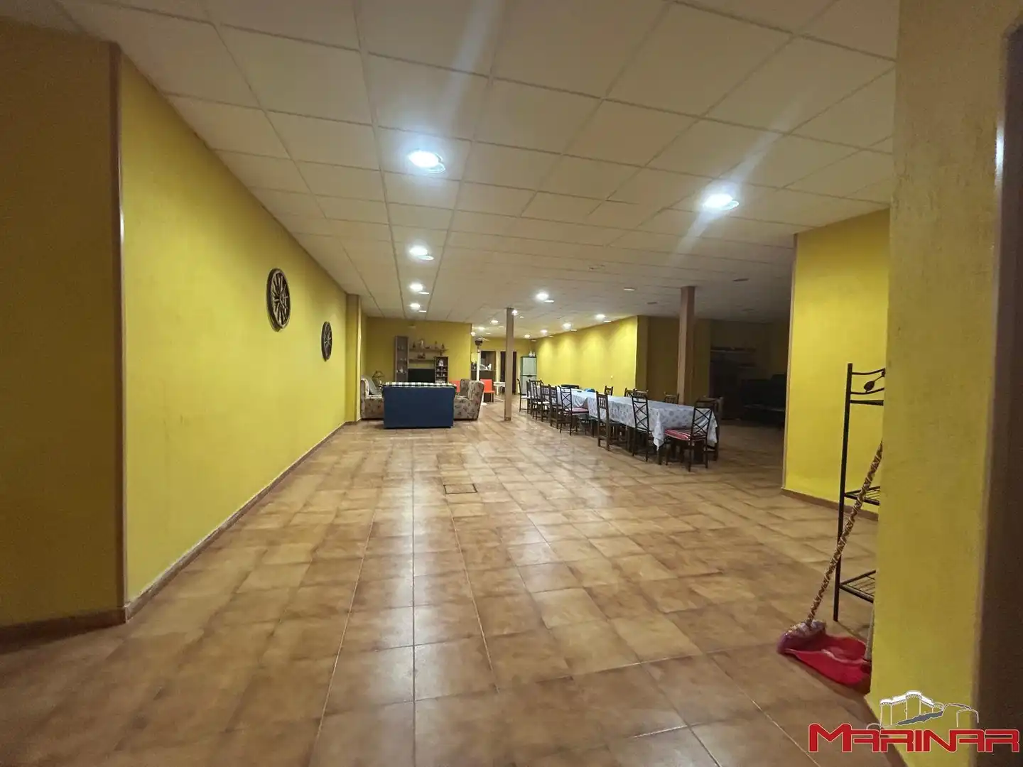 Commercial properties for rent in Borox