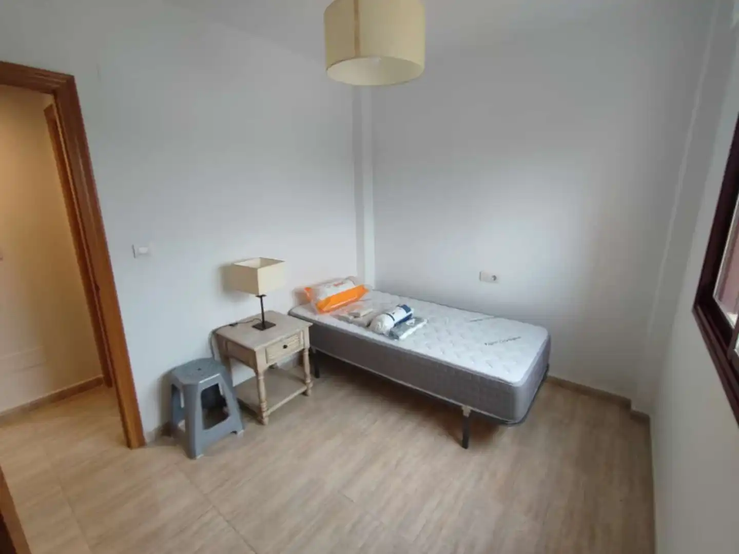 Habitación de Piso de alquiler en Murcia con Aire acondicionado, Calefacción y Amueblado