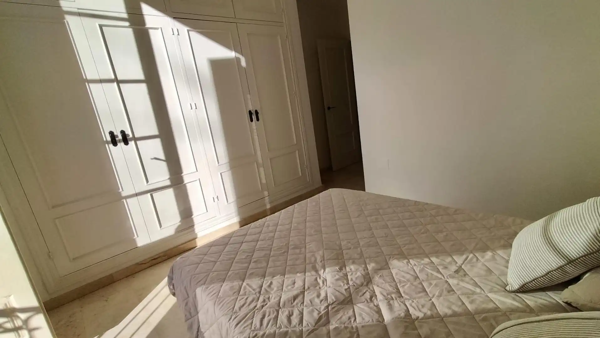 Bedroom of Flat for sale in Málaga  with Terrace and Balcony