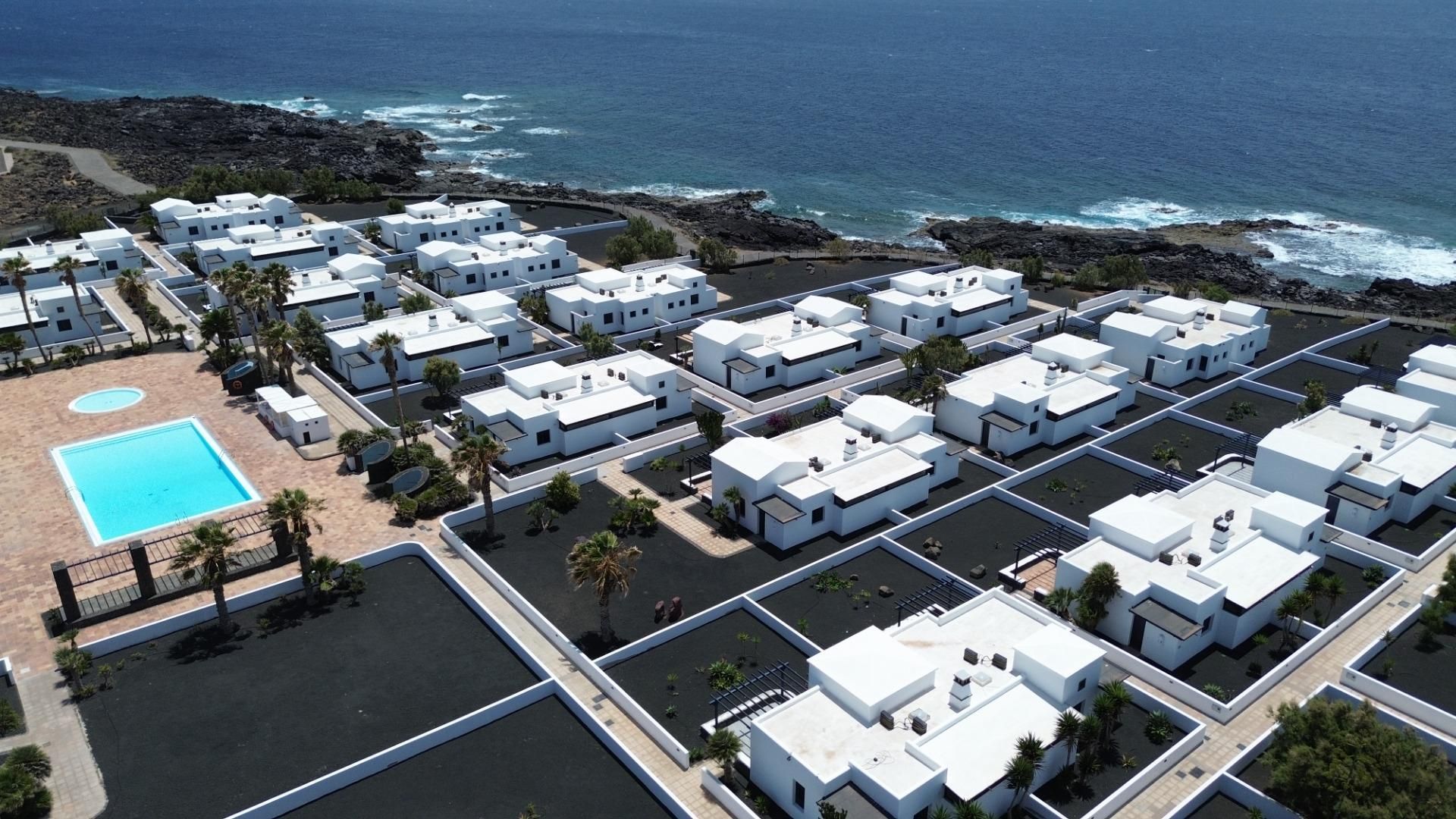 Vista exterior de Casa adosada en venta en Yaiza con Aire acondicionado, Jardín privado y Terraza