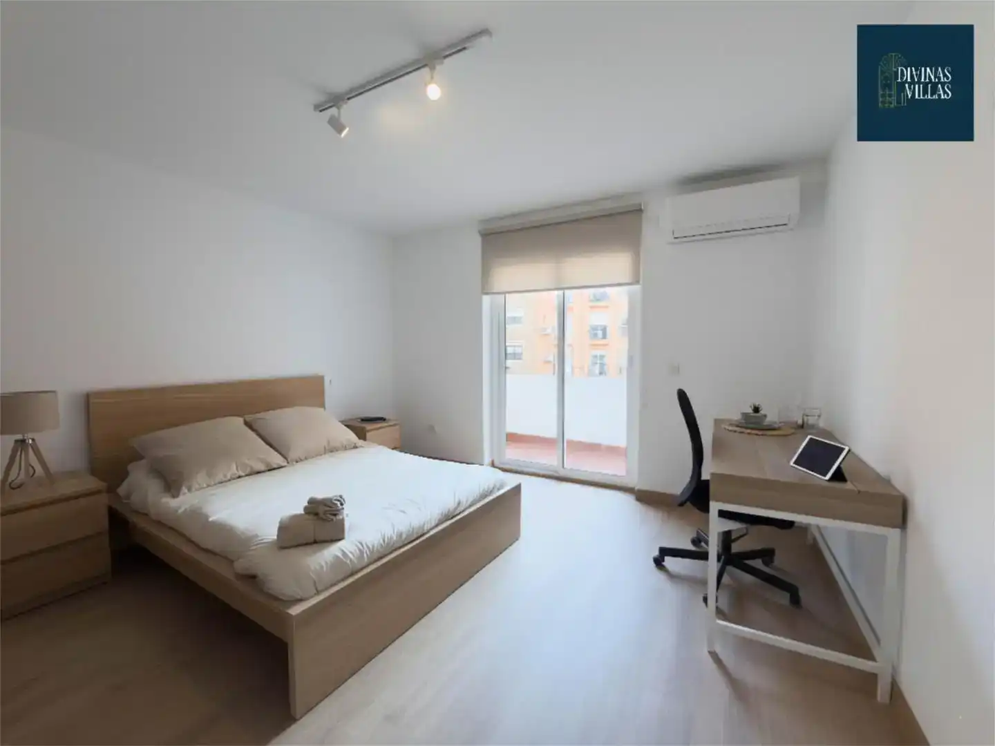 Schlafzimmer von Wohnung zur Miete in  Murcia Capital mit Klimaanlage und Balkon
