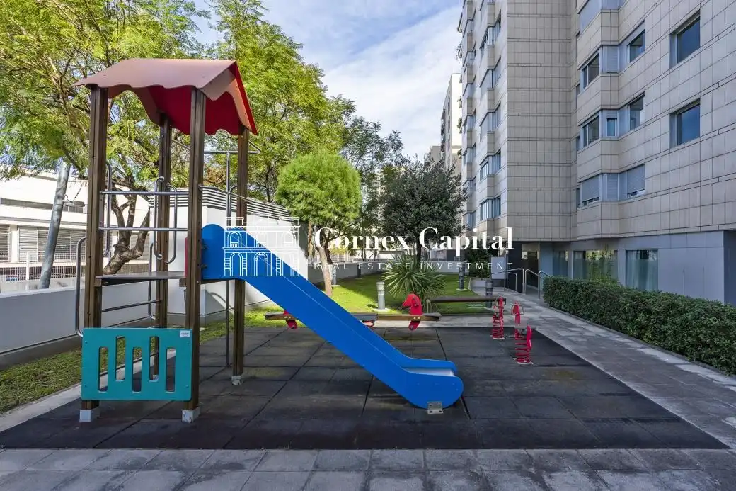 Pis amb jardí en venda a EDUARD MARISTANY, imagen 31