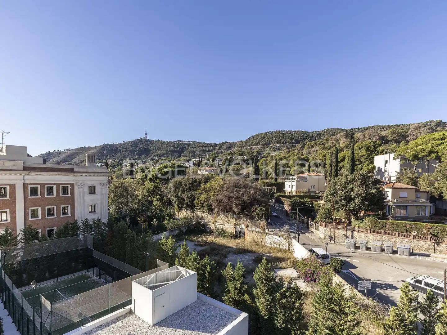 Vista exterior de Piso en venta en Barcelona con Aire acondicionado, Calefacción y Parquet