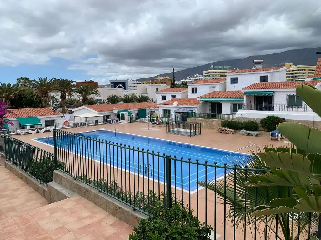Exterior view of Flat for sale in Adeje  with Terrace and Swimming Pool