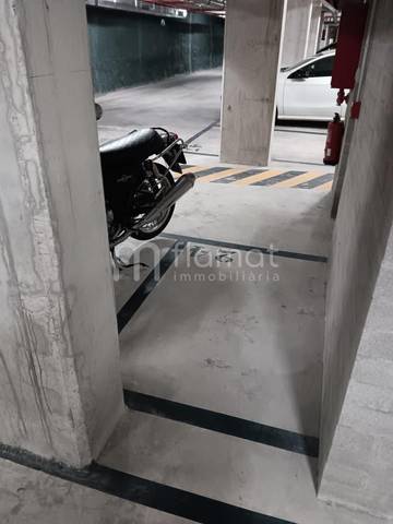 Garaje en Alquiler en Carrer Pi i Margall en Creu Alta