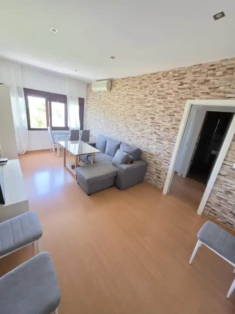 Sala de estar de Piso en venta en Carmona con Aire acondicionado, Amueblado y Balcón