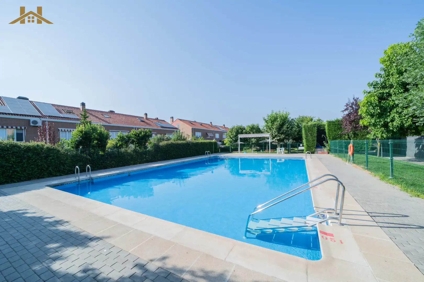 Piscina de Casa o xalet en venda en Boadilla del Monte amb Aire condicionat, Calefacció i Jardí privat
