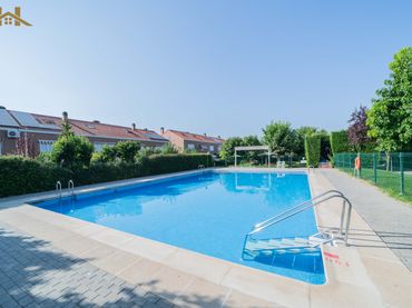 Villa avec piscine à vendre à Calle Pío Baroja