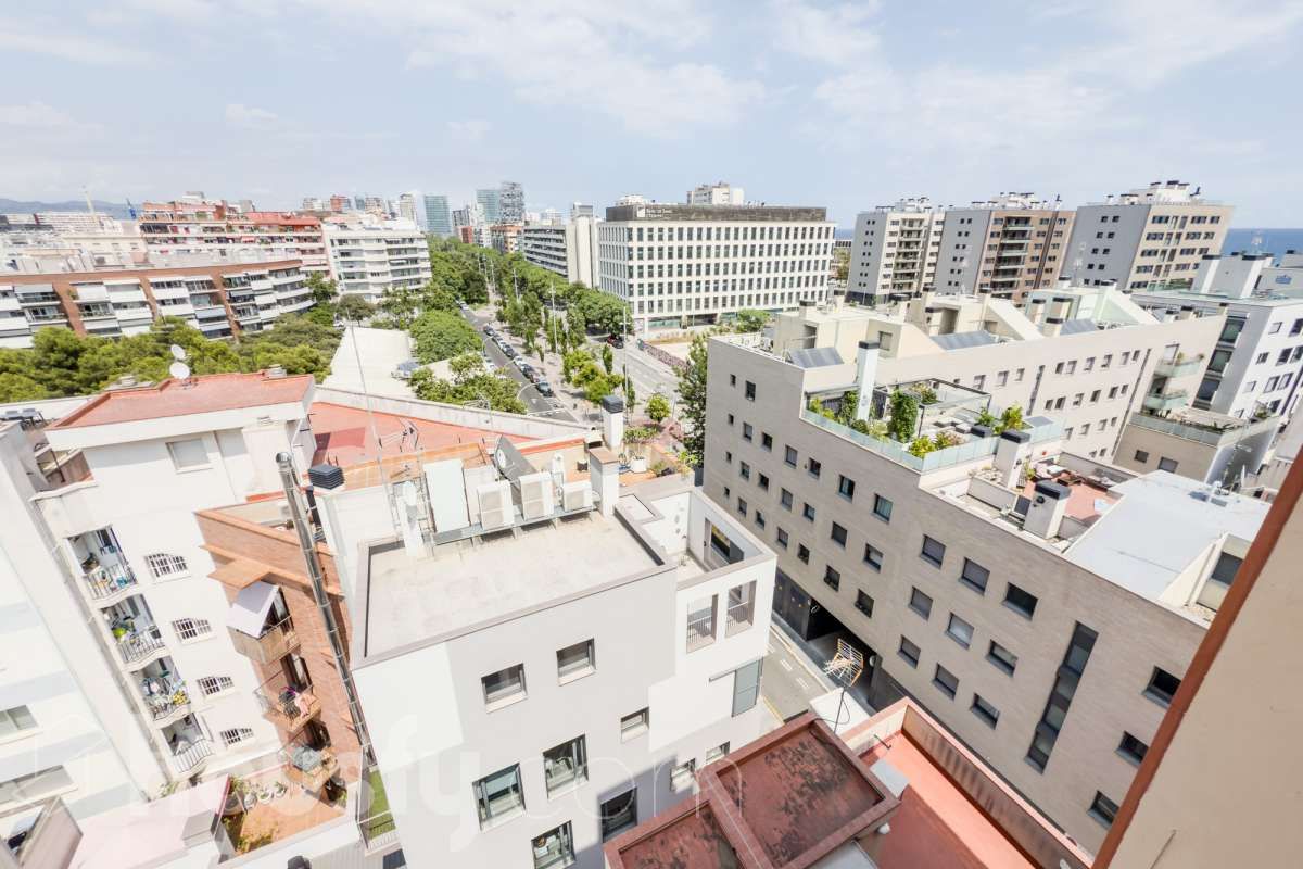 Dachboden zum Verkauf in Carrer de Taulat, El Poblenou