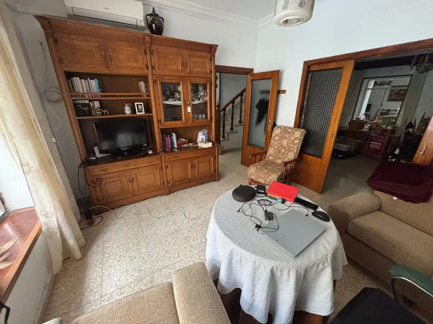 Sala d'estar de Casa o xalet en venda en Jaén amb Aire condicionat, Calefacció i Jardí privat