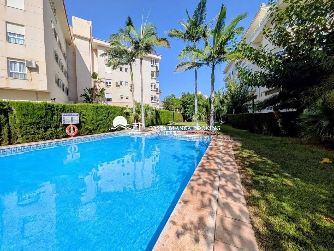 Swimming pool of Apartments for sale in L'Alfàs del Pi  with Air Conditioner, Terrace and Furnished