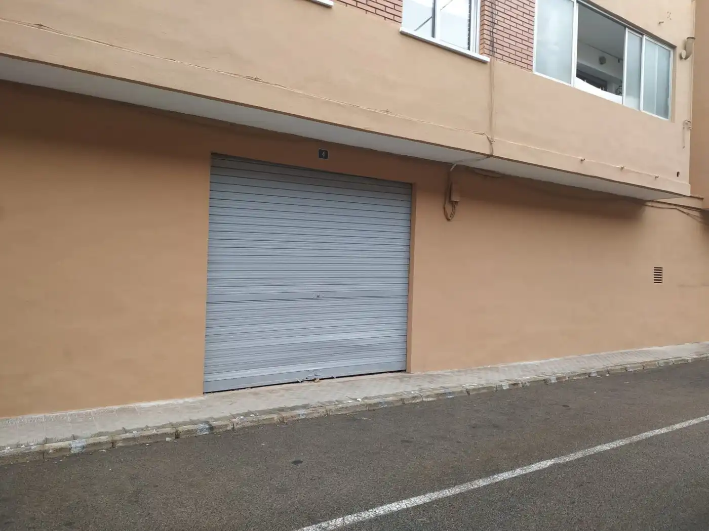 Aparcament de Local en venda en La Pobla de Farnals