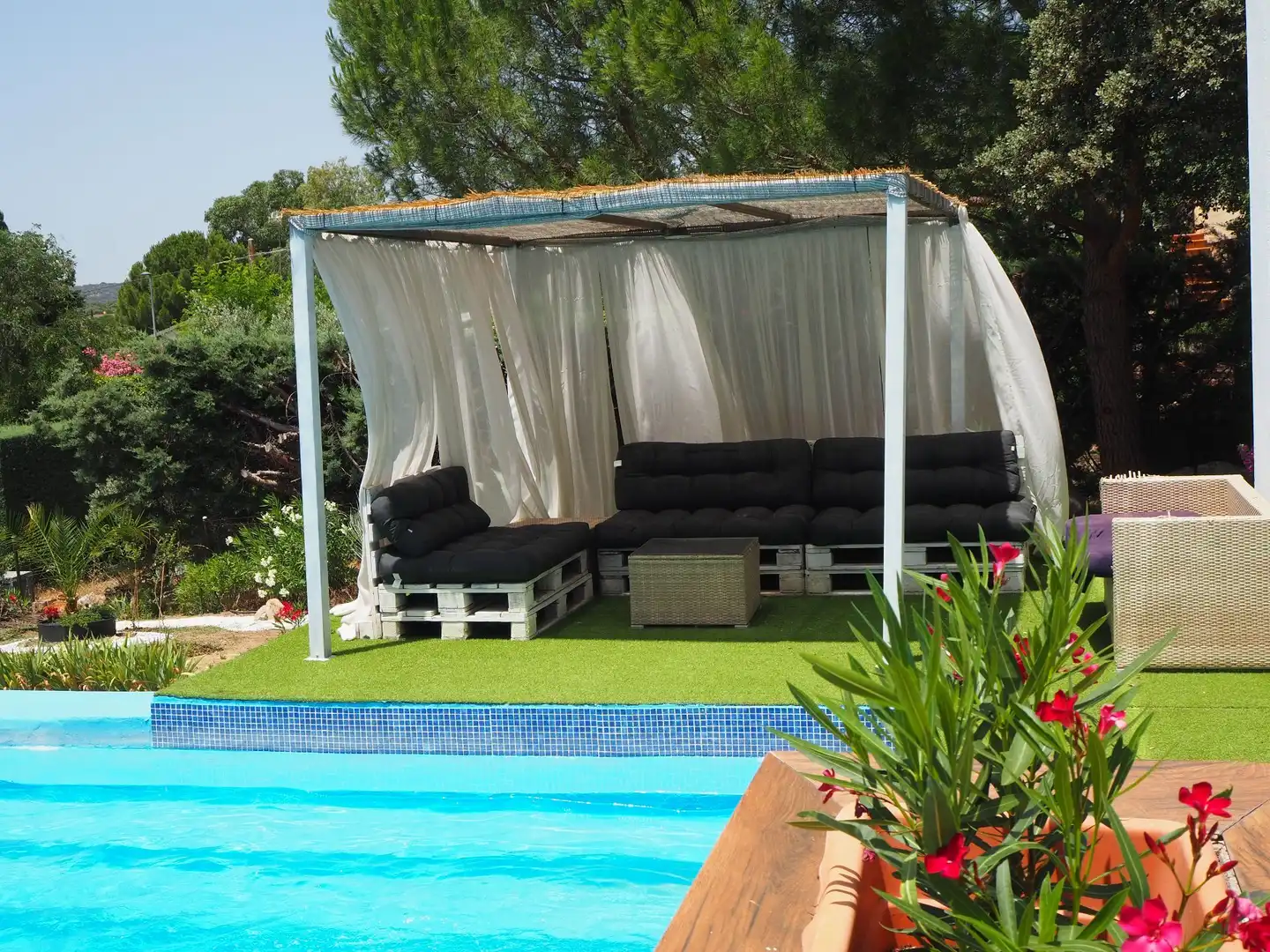 Terrassa de Casa o xalet en venda en Valdemorillo amb Calefacció, Jardí privat i Terrassa