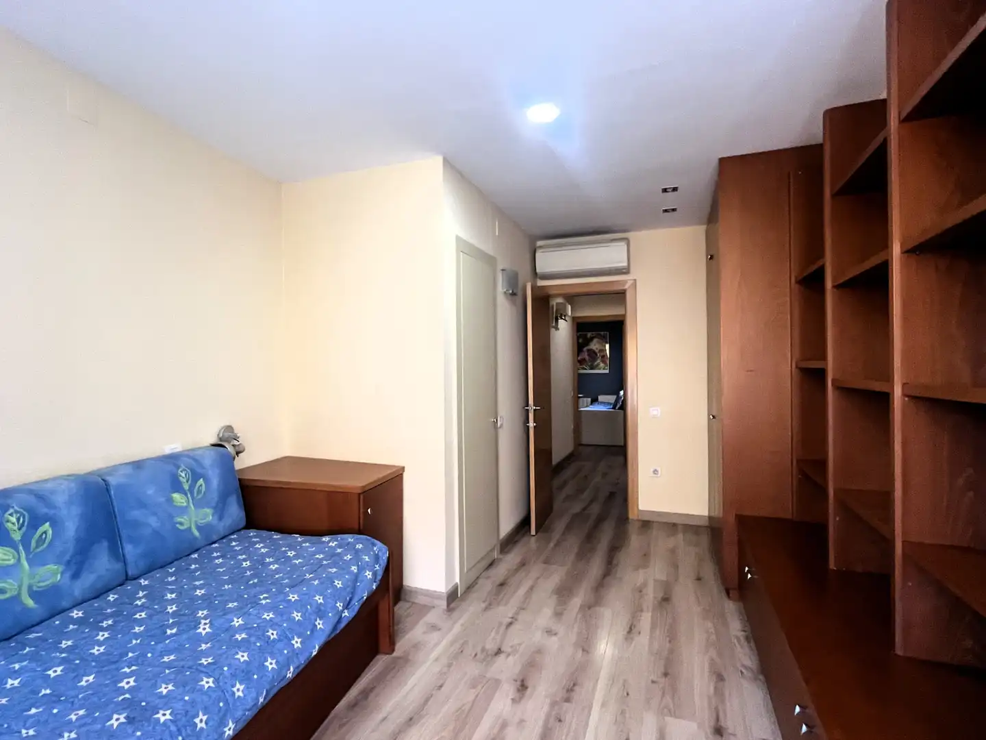 Casa adosada en venta en Carrer de les Colomeres, 84, Centre - Estació