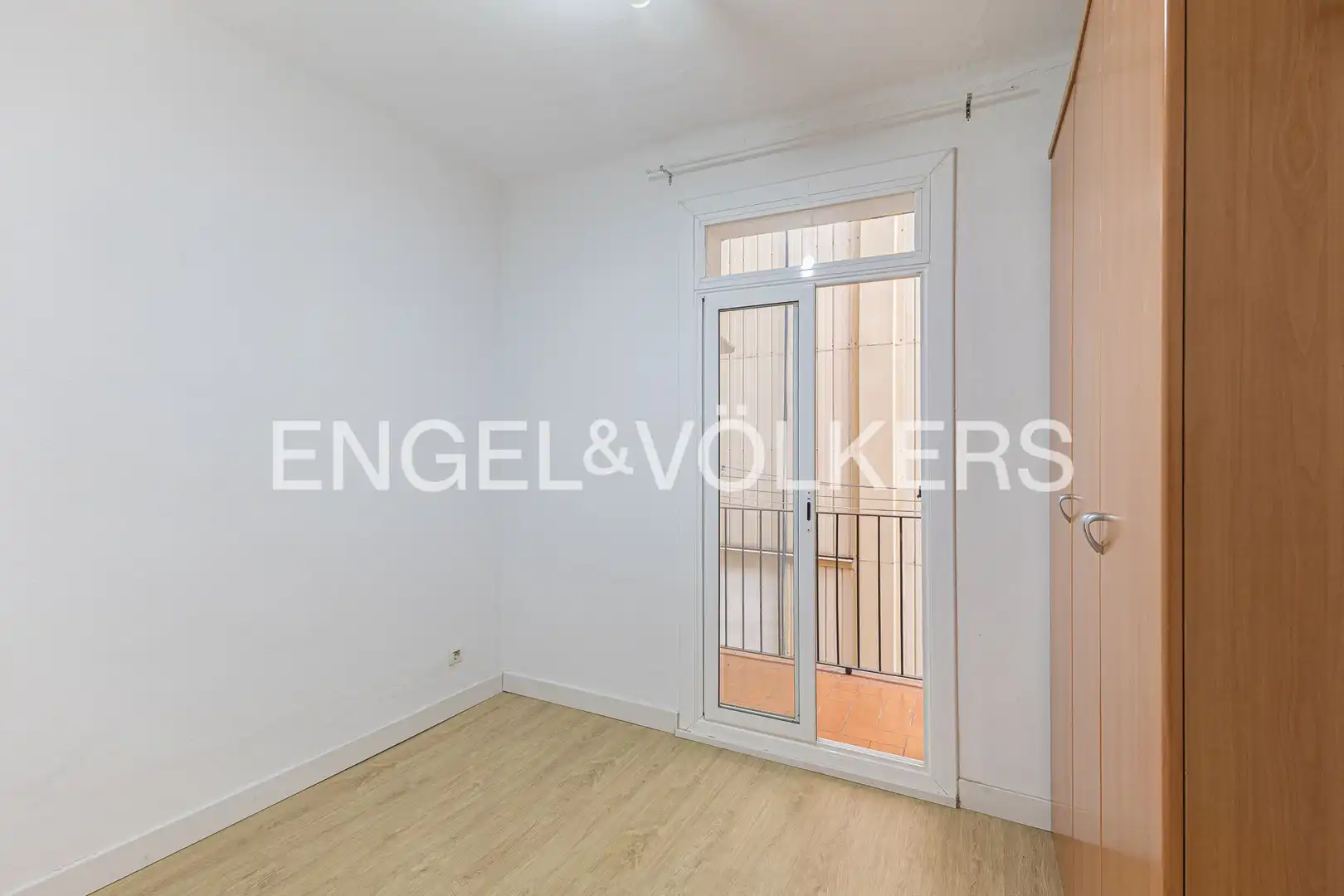 Balcony of Flat for sale in Barcelona  with Heating, Parquet flooring and Balcony