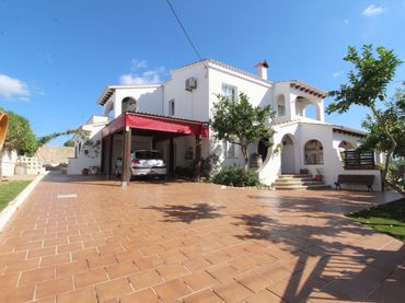 Villa avec piscine à vendre à Carrer de s'Hostal