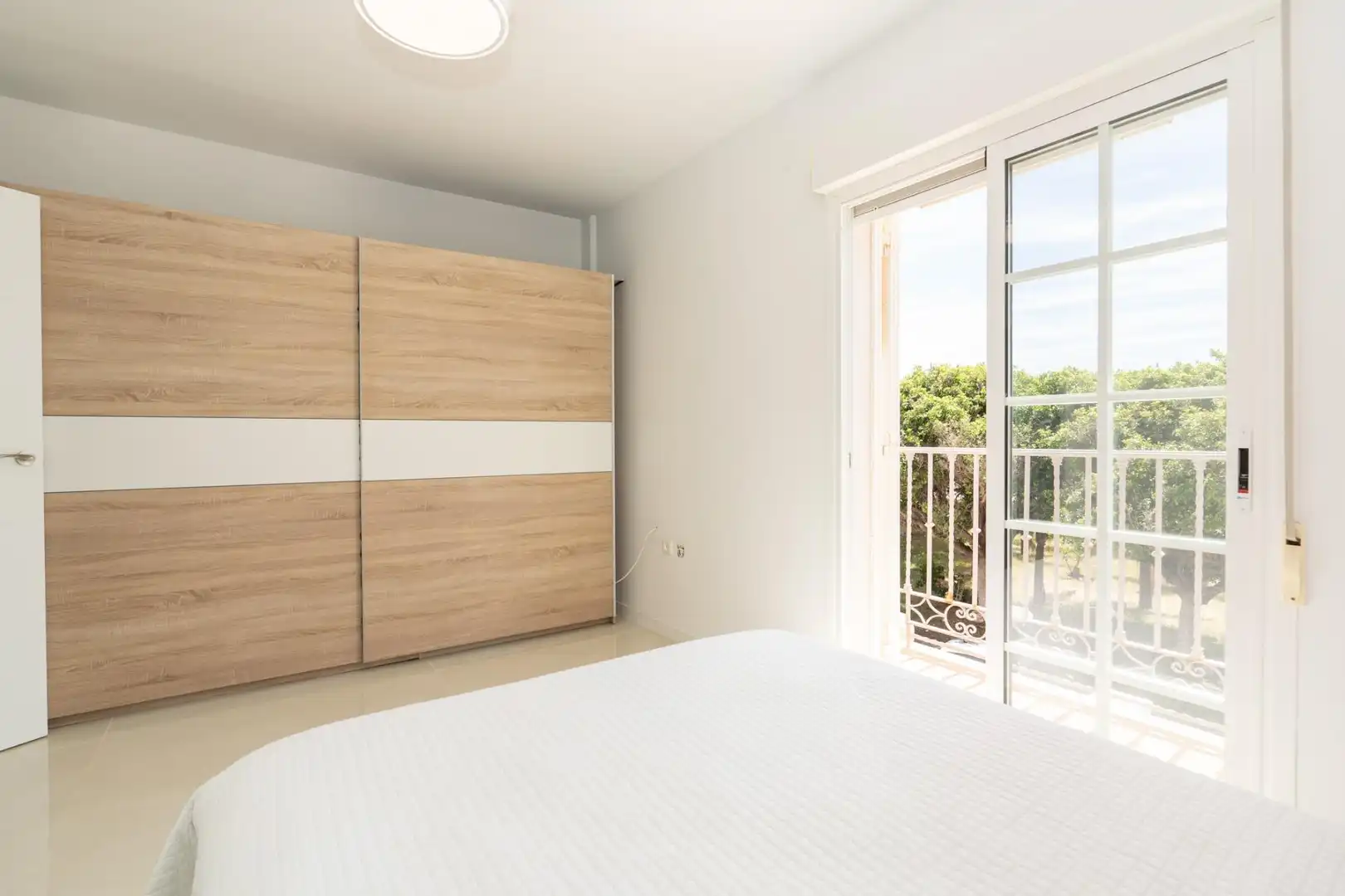 Bedroom of Houses for sale in Salobreña  with Air Conditioner, Terrace and Storage room