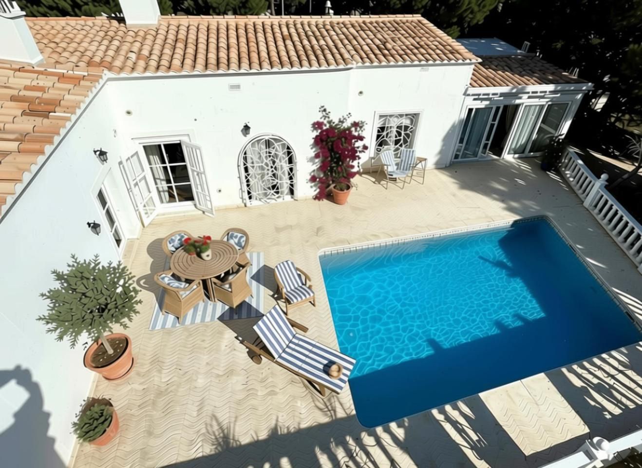 Piscina de Casa o xalet en venda en Empuriabrava