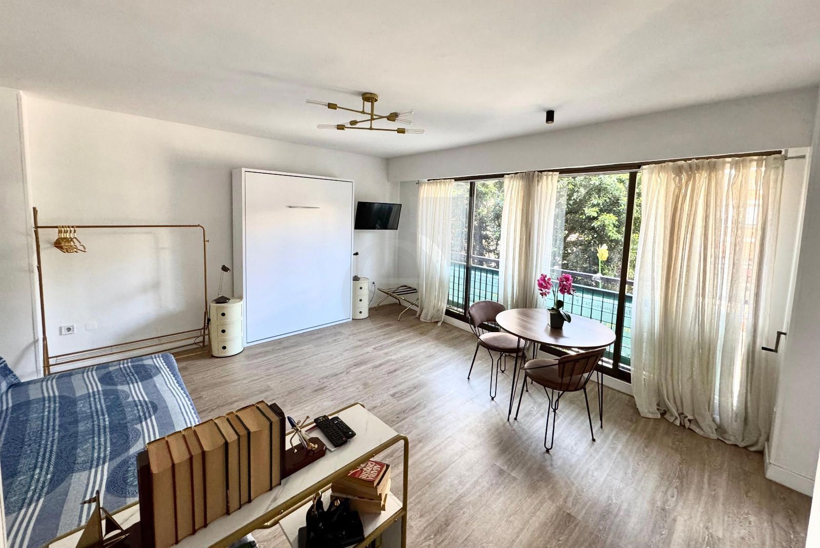 Living room of Flat for sale in  Valencia Capital  with Air Conditioner