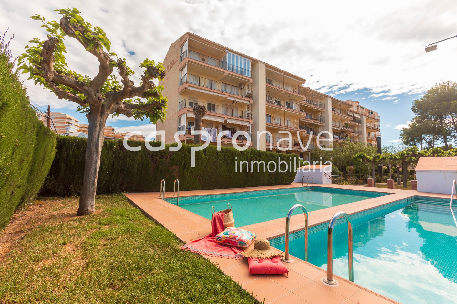 Swimming pool of Apartment for sale in Benicasim / Benicàssim  with Private garden, Terrace and Community pool