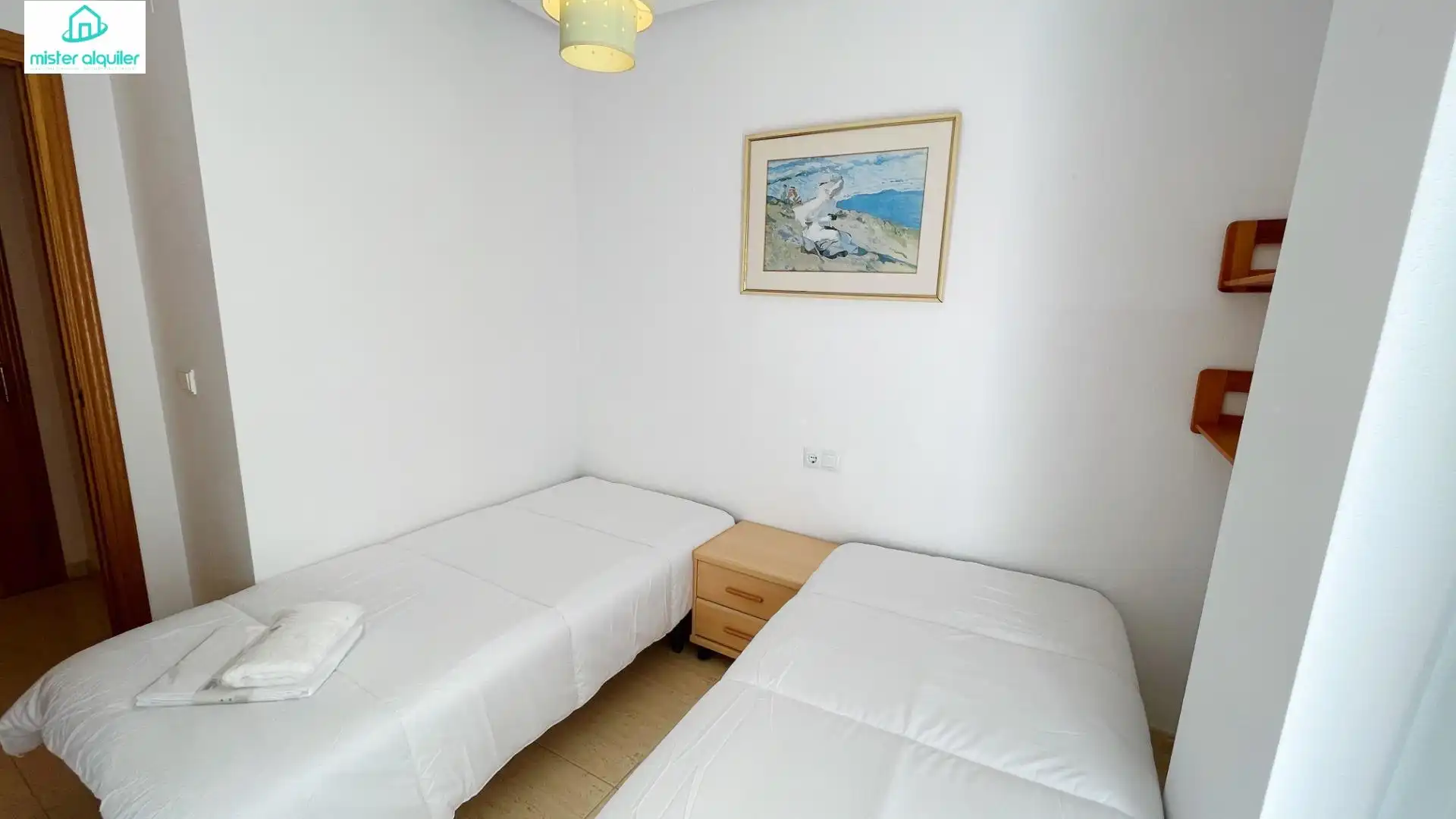 Dormitori de Apartament de lloguer en El Campello amb Aire condicionat, Calefacció i Terrassa
