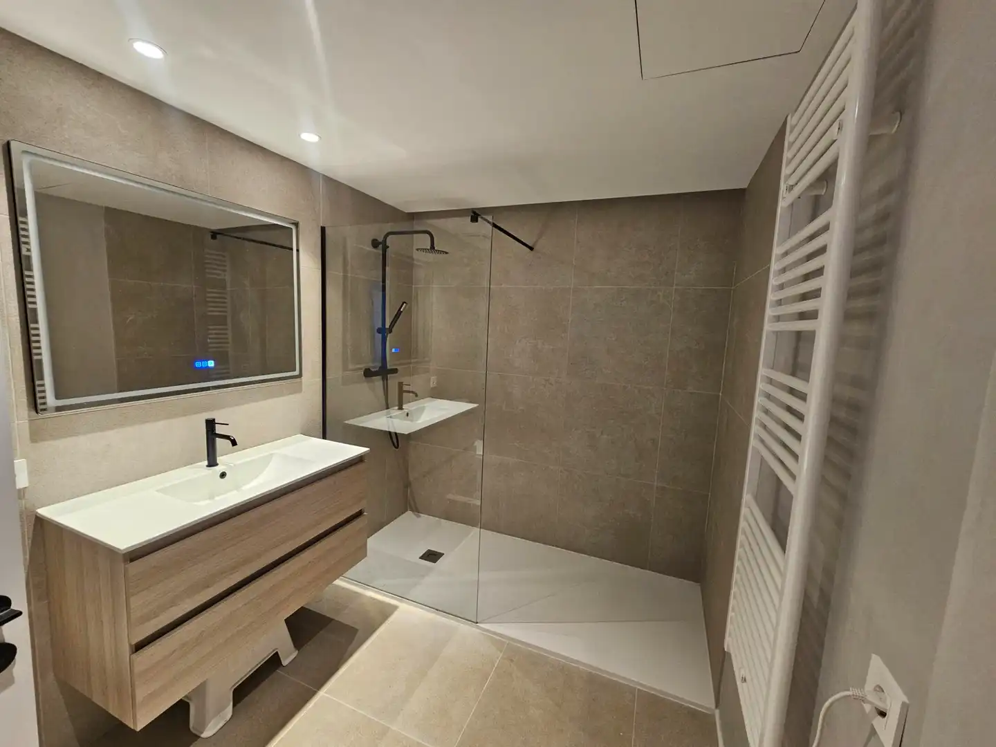 Baño de Piso en venta en  Palma de Mallorca con Aire acondicionado, Parquet y Trastero