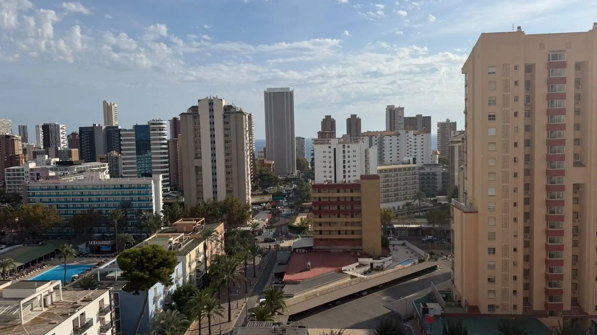 Apartment with pool for sale in Levante Alto
