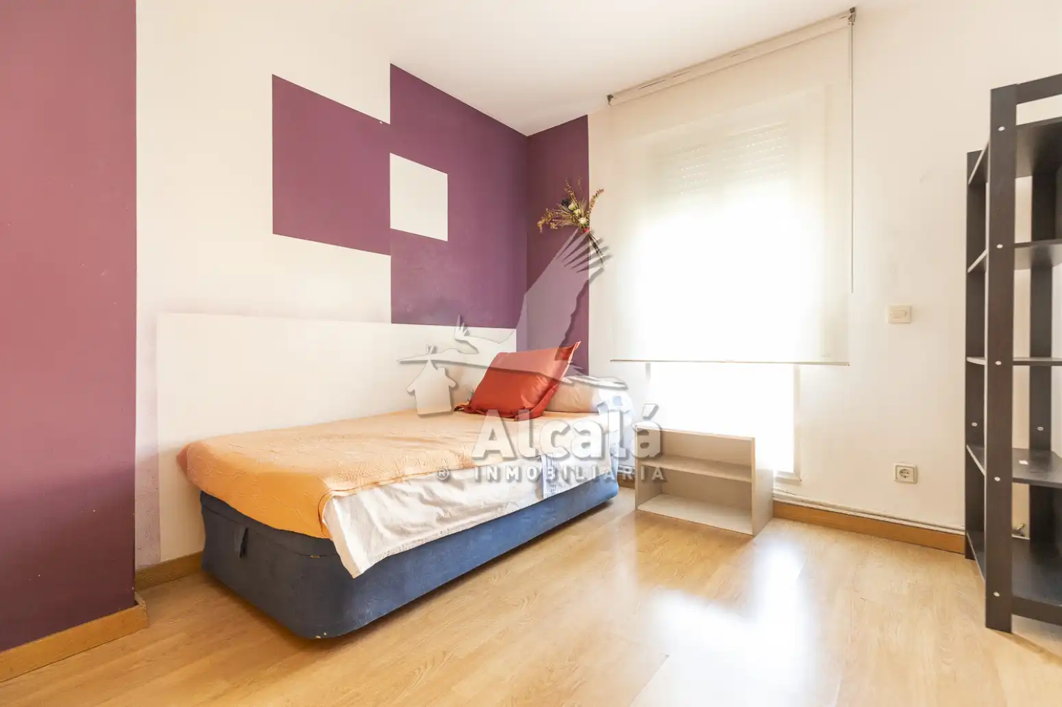 Habitación de Piso en venta en Madrid con Calefacción y Terraza