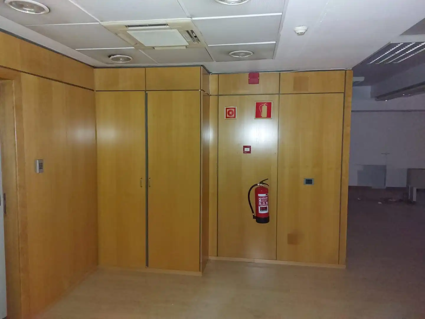 Local comercial en venda a N/A 12, imagen 18