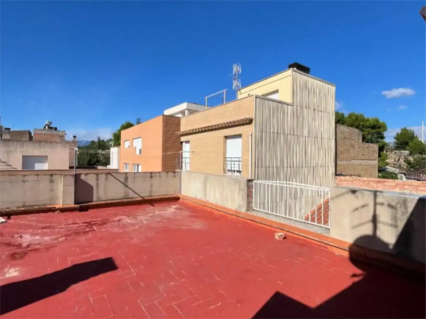 Vista exterior de Casa adosada en venda en Roquetes