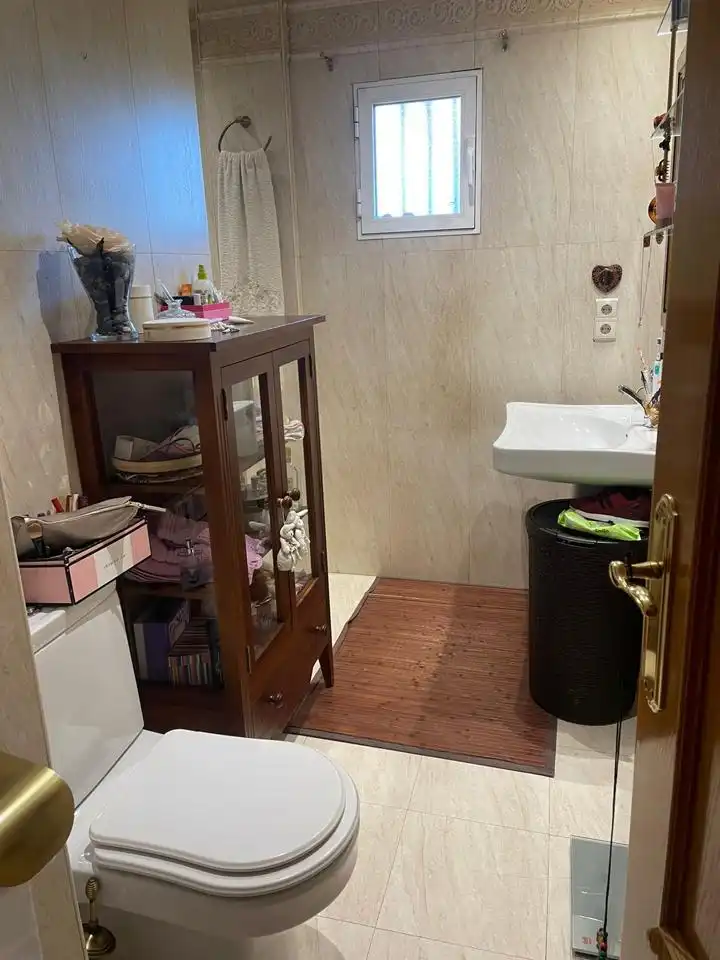 Badezimmer von Maisonette zum Verkauf in Tarancón mit Klimaanlage, Heizung und Terrasse