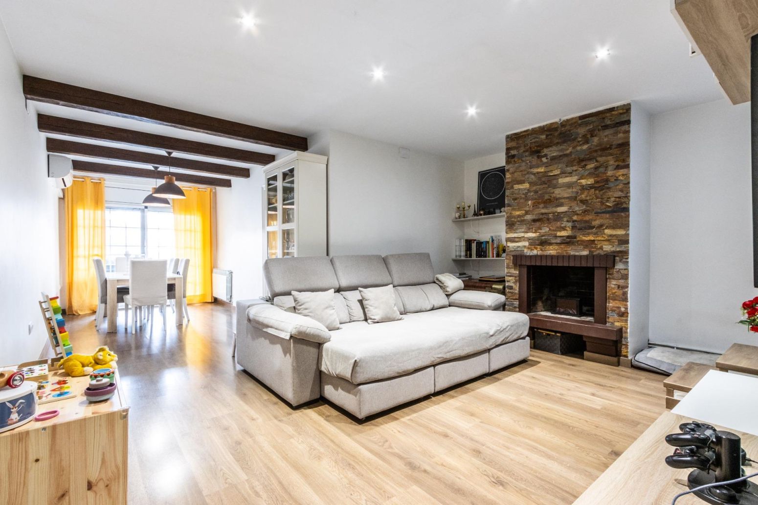 Piso en venta en Terrassa - Calle LLEIDA, DE, Zona Esportiva, Nord-oest