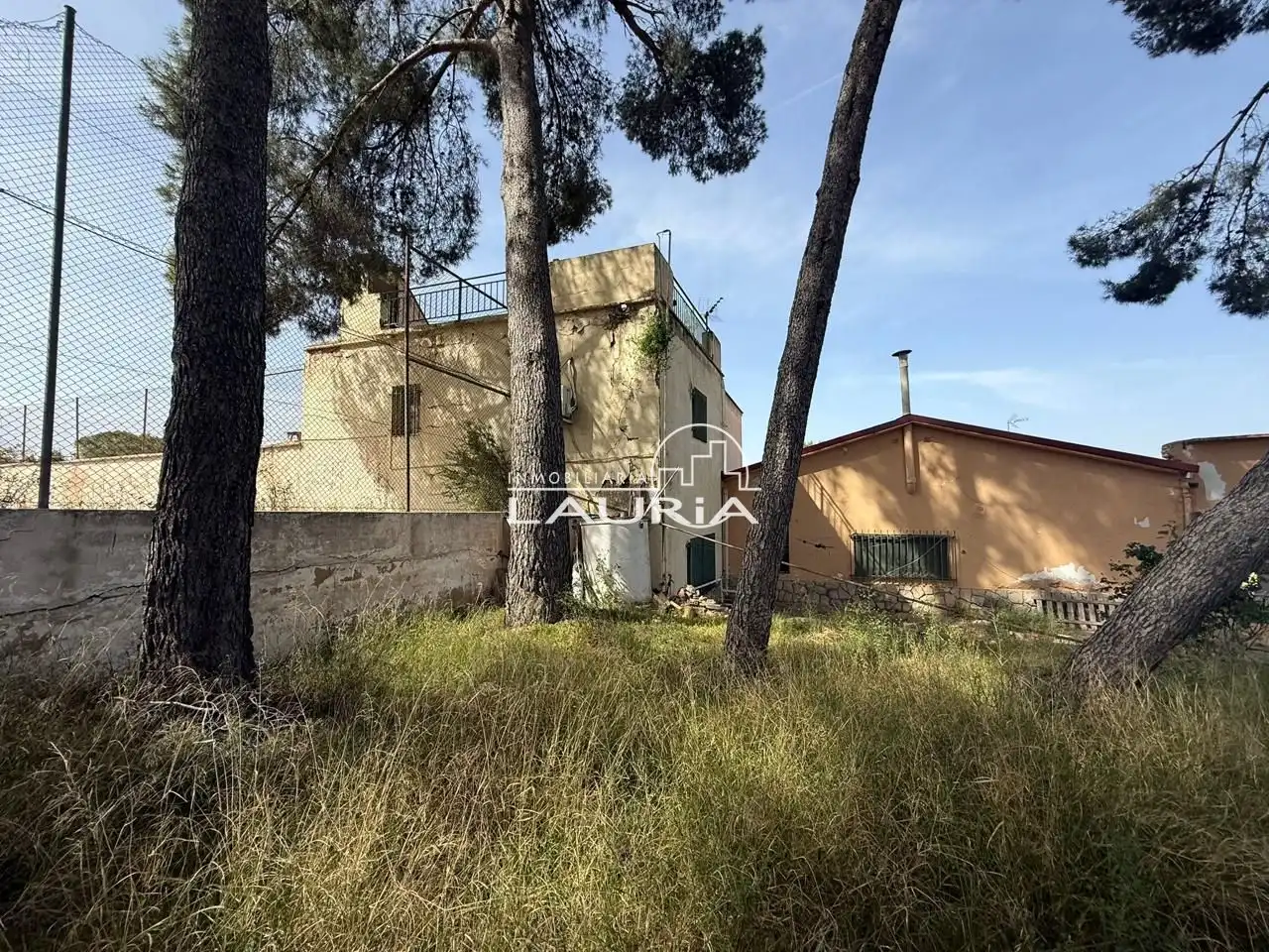 Haus oder Chalet zum Verkauf in Chiva mit Privatgarten und Terrasse