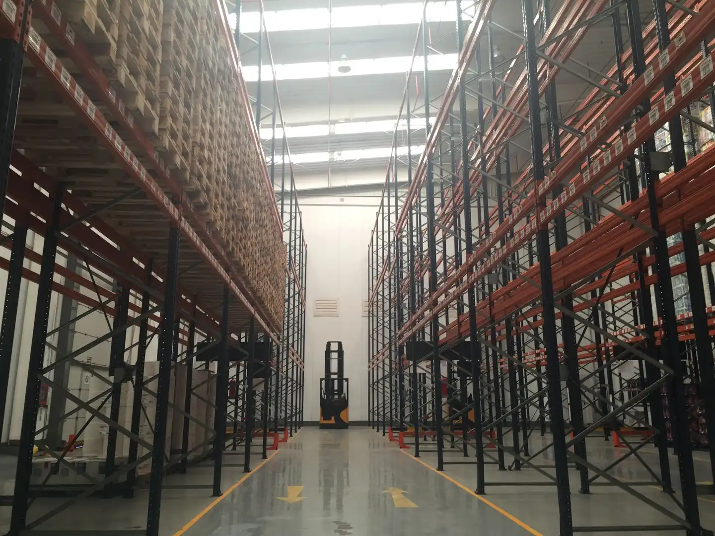 Industrial buildings for sale in Candelaria
