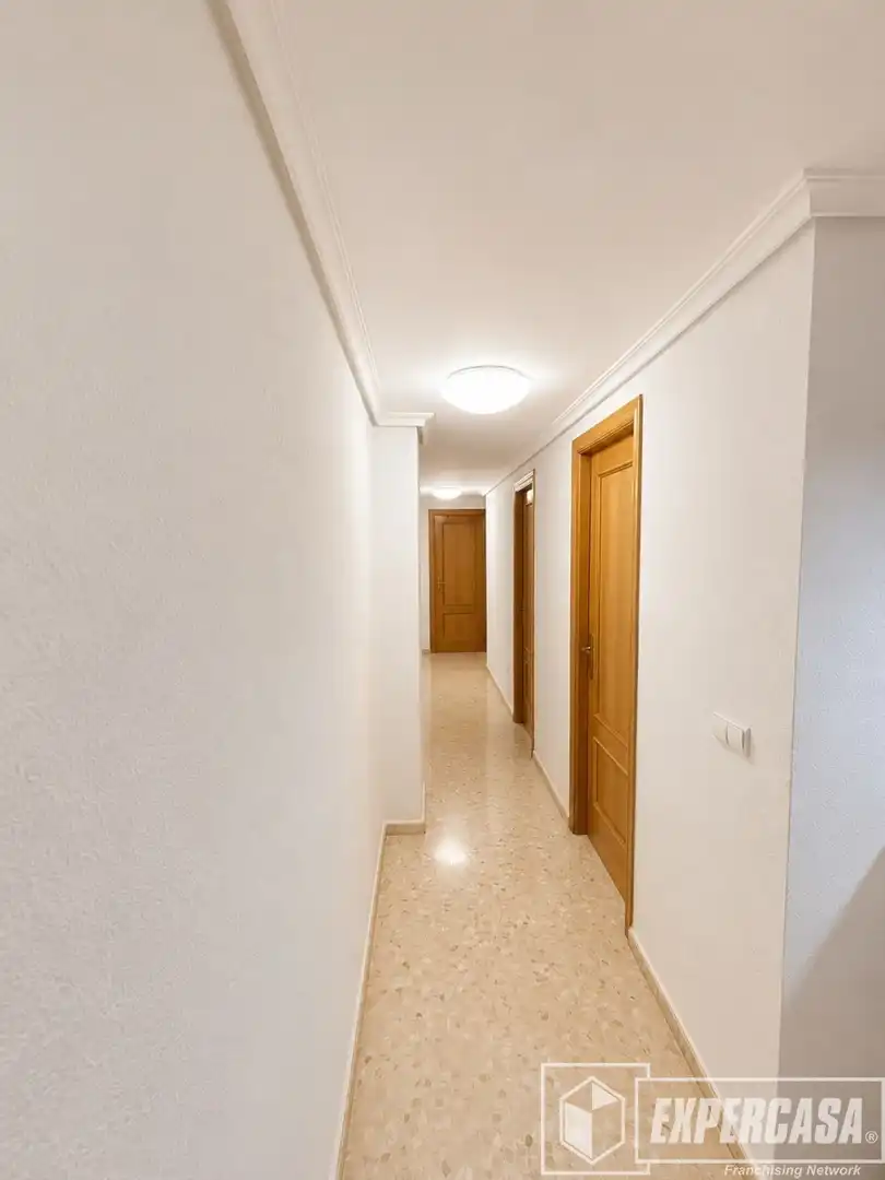 Flat for sale in Albal  with Terrace and Storage room